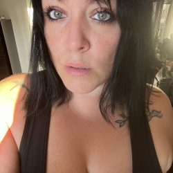 Sonia-Delight-Slightly-Open-Mouth-Halter-Top