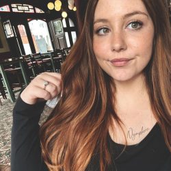 Submissive-Sonya-At-The-Bar